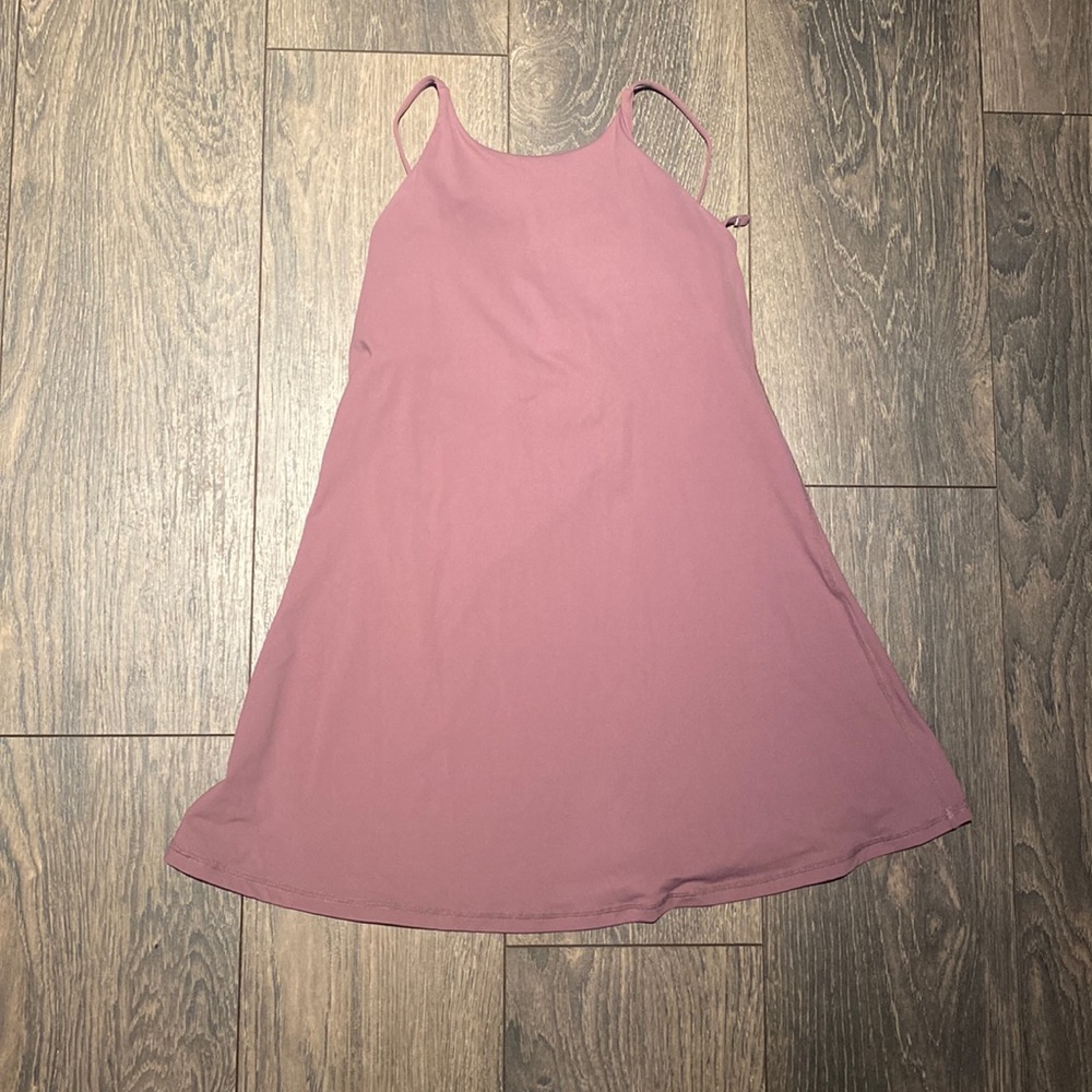 HALARA WORKOUT DRESS SIZE SMALL
